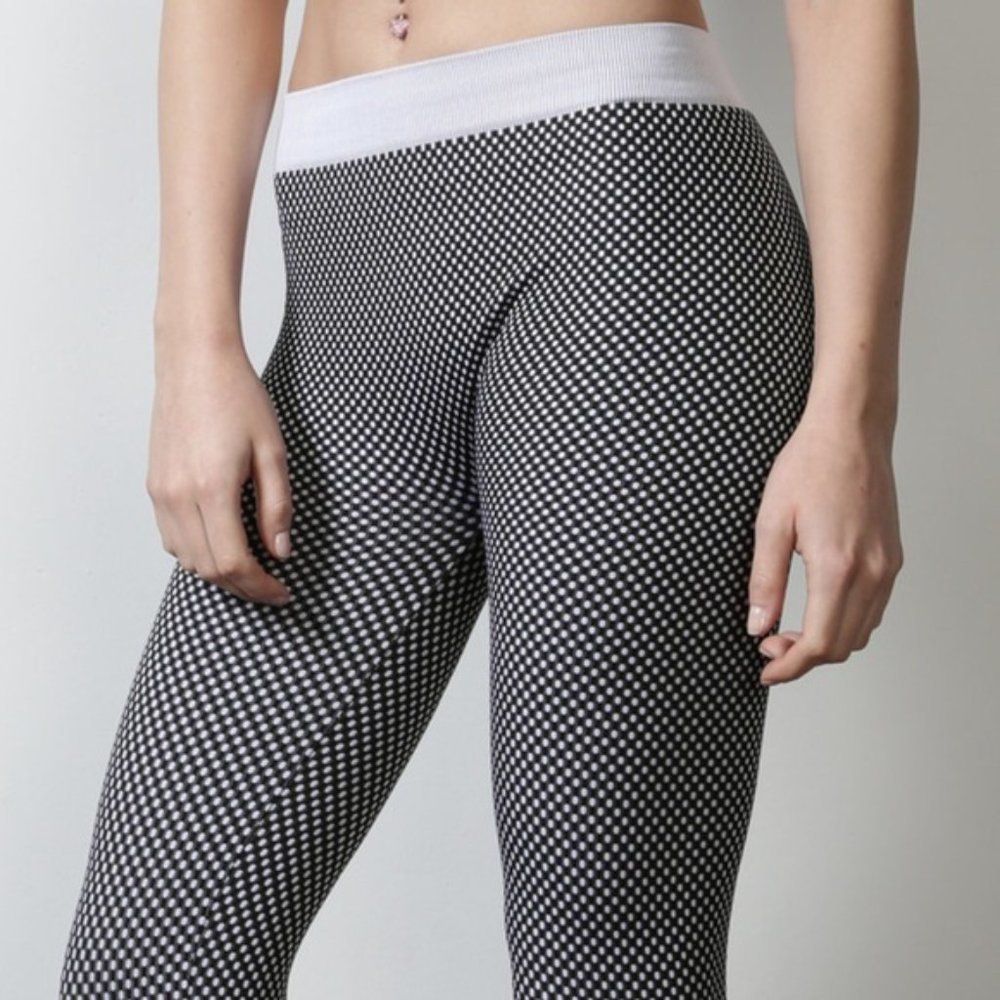 Whitney Eve Black Gridley Leggings